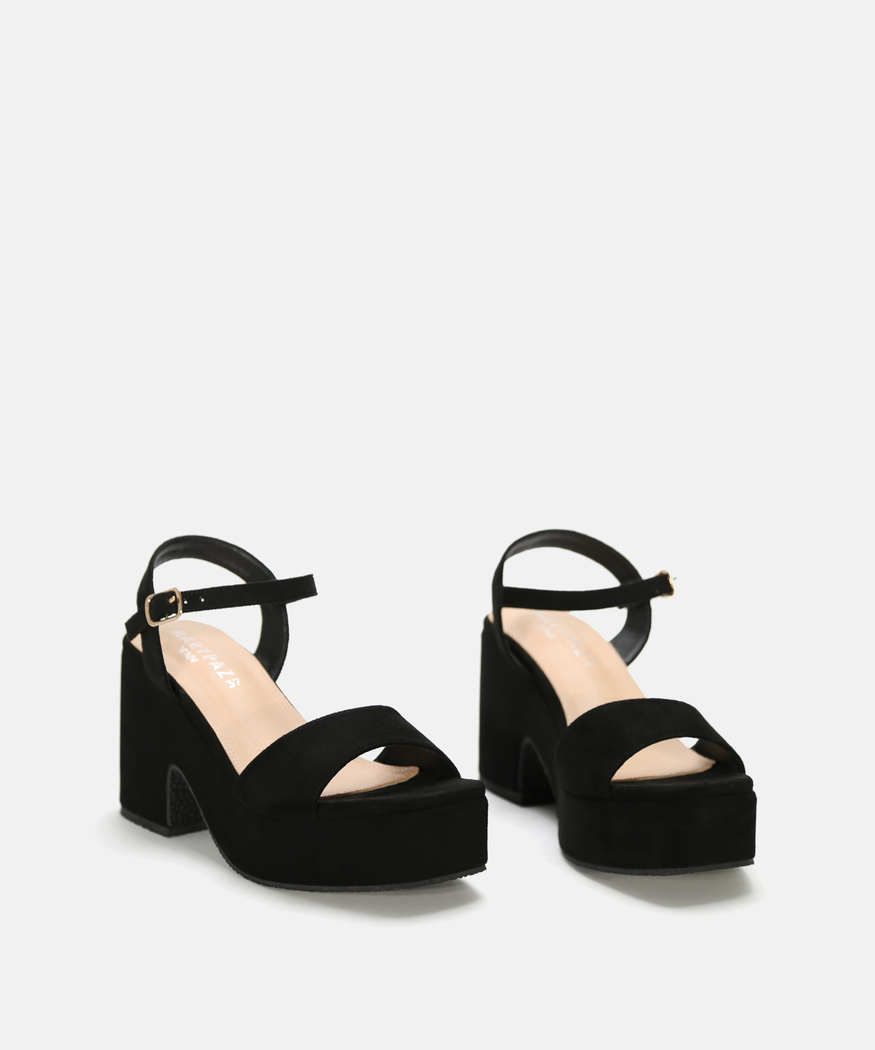 Sand&aacute;lia plataforma preta image number null